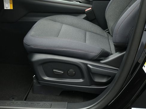 New 2026 Ford Explorer Active RWD image 10