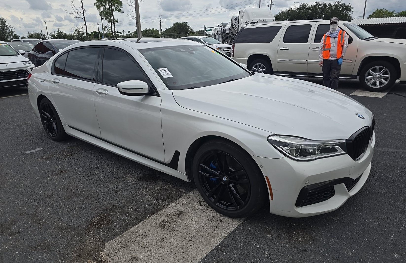 Used 2019 BMW 750i w/ Autobahn Package RWD image 2