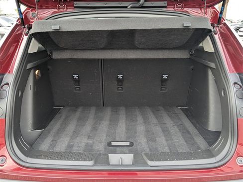 Certified 2025 Chevrolet Trax LT image 14