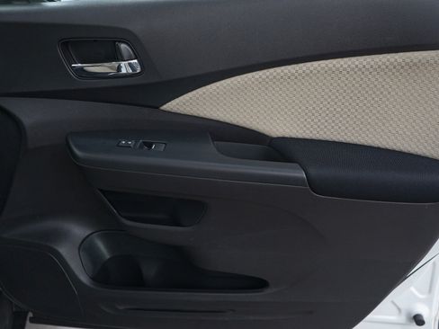 Used 2016 Honda CR-V EX image 9