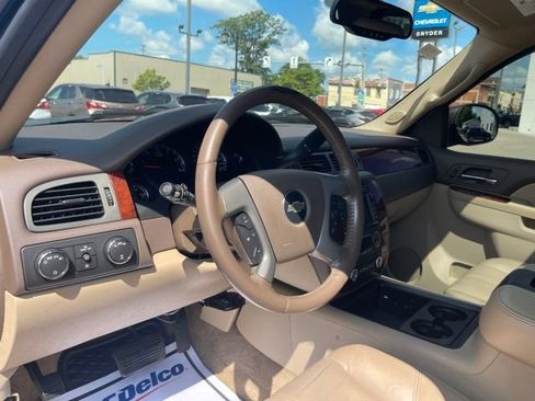 Used 2011 Chevrolet Tahoe LT AWD/4WD image 20