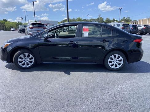 New 2026 Toyota Corolla LE FWD image 6