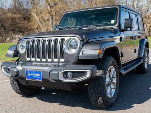 Used 2018 Jeep Wrangler Unlimited Sahara w/ LED Lighting Group AWD/4WD image 1