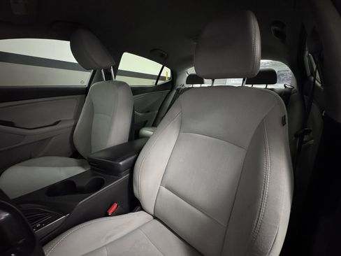 Used 2013 Kia Optima LX w/ Convenience Plus Pkg image 23