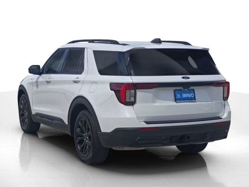 Used 2025 Ford Explorer ST-Line w/ Premium Package RWD image 8