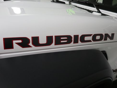 Used 2026 Jeep Wrangler Unlimited Rubicon w/ Safety Group AWD/4WD image 35