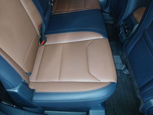 Certified 2024 Ford Maverick Lariat w/ 4K Tow Package image 41