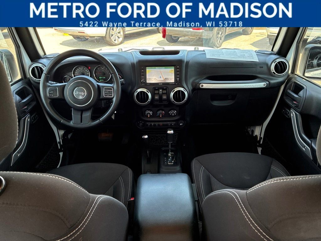 Used 2015 Jeep Wrangler Sahara AWD/4WD image 37