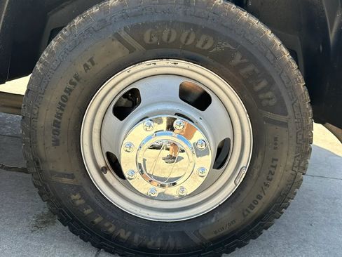 Used 2017 RAM 3500 Tradesman w/ Cold Weather Group AWD/4WD image 27