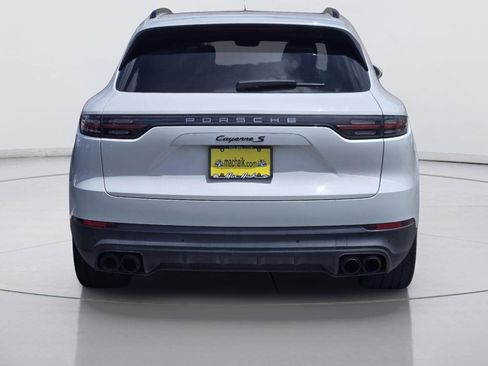 Used 2021 Porsche Cayenne S AWD/4WD image 7