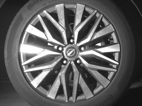Used 2025 Nissan Altima 2.5 SV FWD image 13
