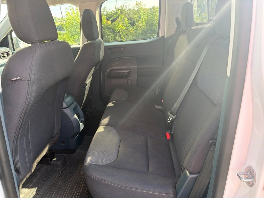 Used 2023 Ford Maverick XL FWD image 9