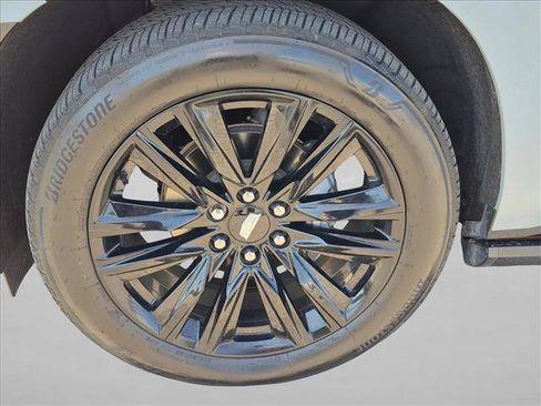 Used 2023 Cadillac Escalade ESV Sport Platinum AWD/4WD image 15