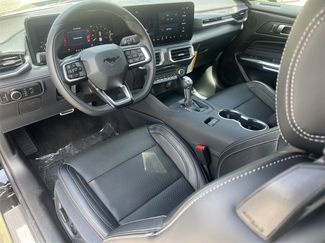 New 2025 Ford Mustang Premium video 2