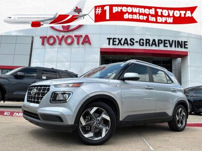 Used 2022 Hyundai Venue SEL