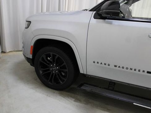 Used 2023 Jeep Grand Wagoneer Series II w/ Quick Order Packagew 28T image 8