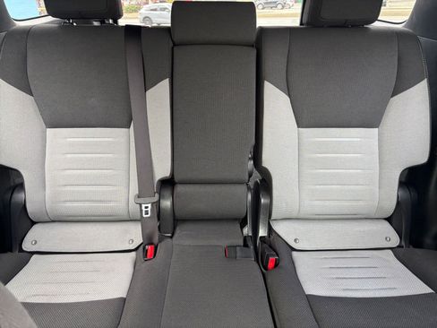 Used 2025 Toyota 4Runner TRD Off-Road image 34