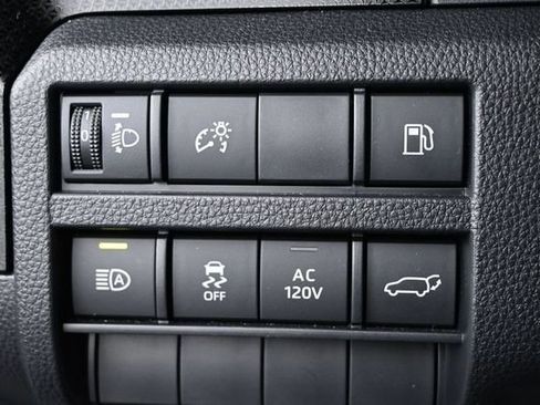 Used 2025 Toyota 4Runner Limited AWD/4WD image 12