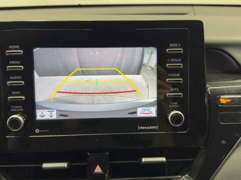 Used 2022 Toyota Camry SE w/ Convenience Package FWD image 34