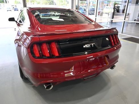 Used 2015 Ford Mustang GT RWD image 7