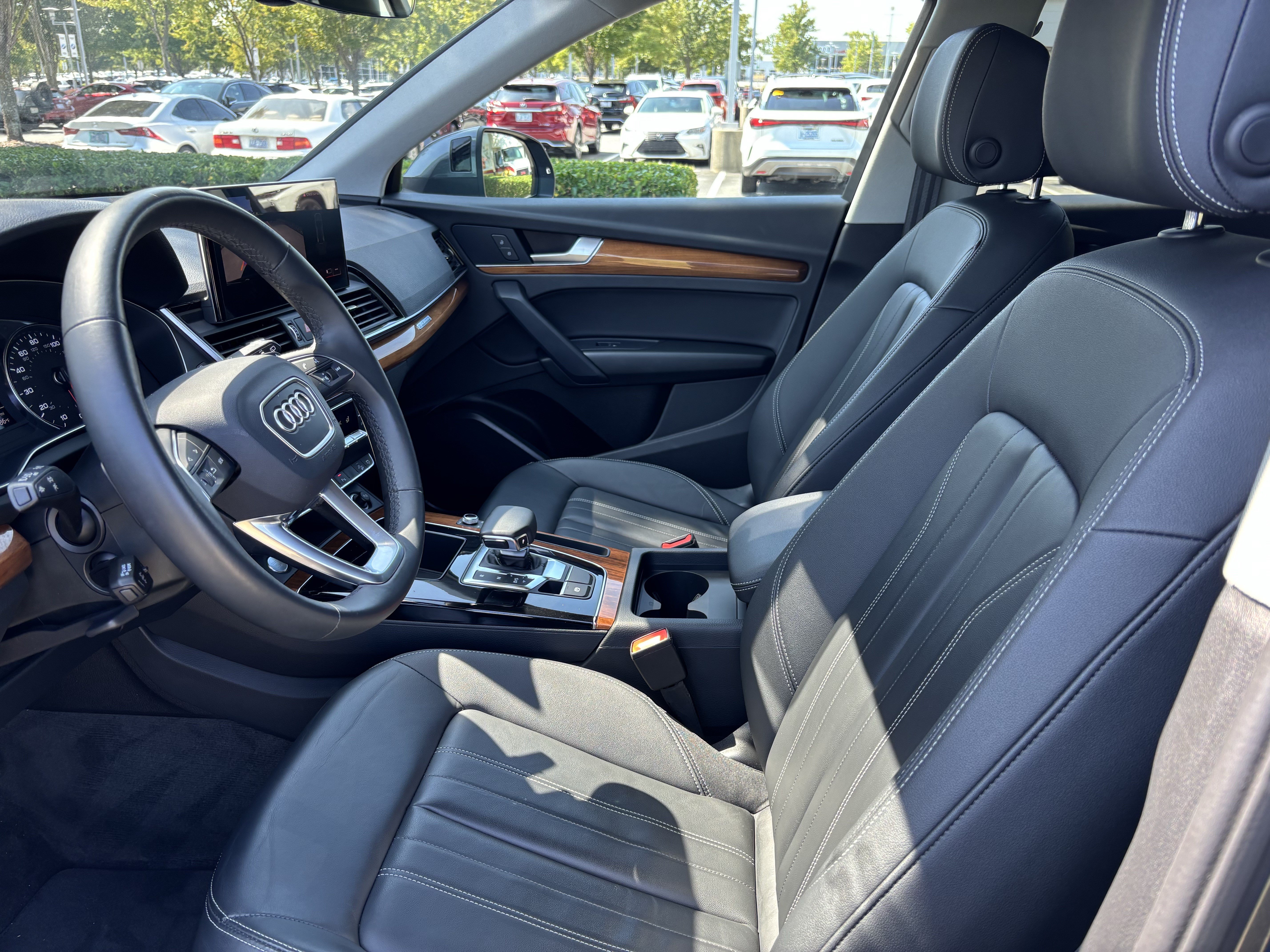Certified 2023 Audi Q5 2.0T Premium w/ Convenience Package AWD/4WD image 16