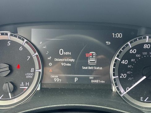 Used 2023 Toyota Highlander XSE FWD image 28