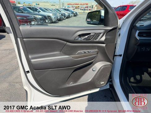 Used 2017 GMC Acadia SLT AWD/4WD image 6