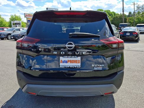 Used 2022 Nissan Rogue SV AWD/4WD image 5