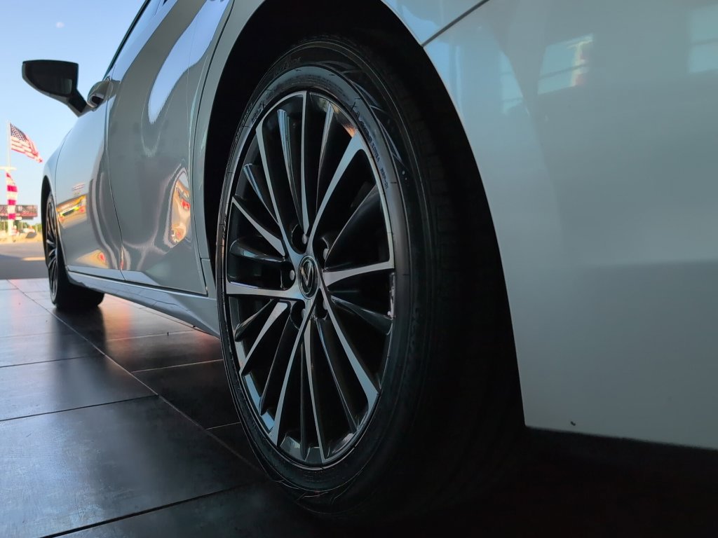 Used 2022 Lexus ES 350 w/ Premium Package FWD image 8