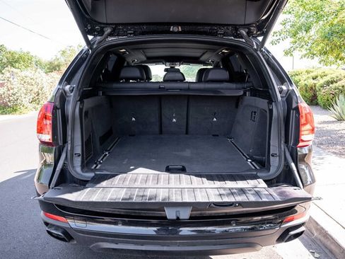 Used 2018 BMW X5 xDrive35i w/ Premium Package AWD/4WD image 19