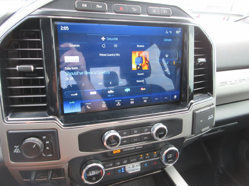 Used 2022 Ford F350 Lariat w/ Lariat Ultimate Package AWD/4WD image 33