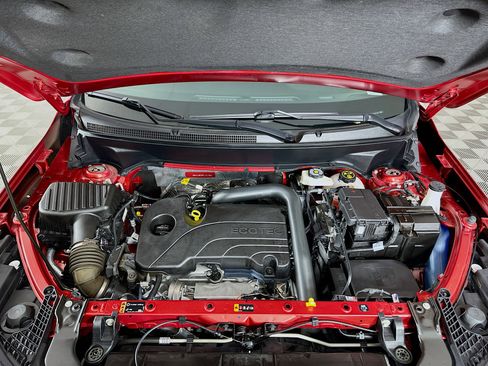 Used 2023 GMC Terrain SLE w/ Driver Convenience Package image 33