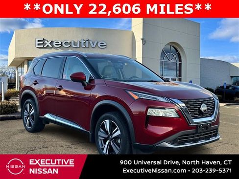 Certified 2023 Nissan Rogue SL image 1