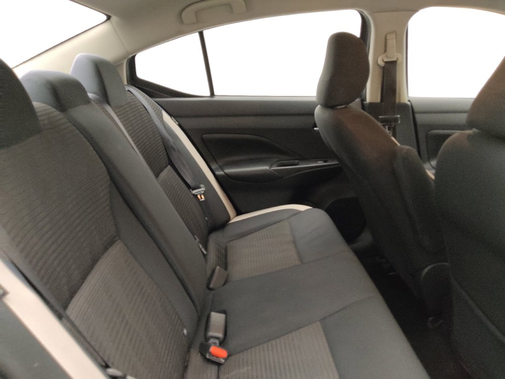 Used 2020 Nissan Versa SV FWD image 19