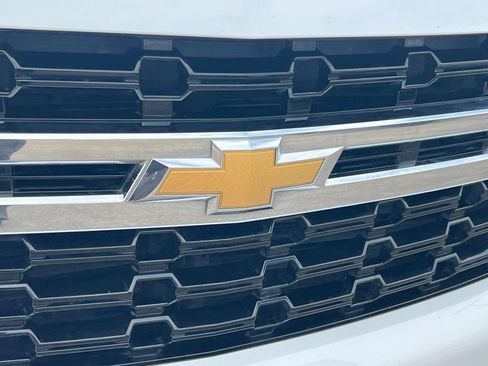 Used 2022 Chevrolet Tahoe LS w/ Driver Alert Package RWD image 4