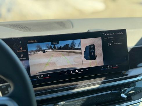 New 2026 BMW X5 xDrive40i AWD/4WD image 18