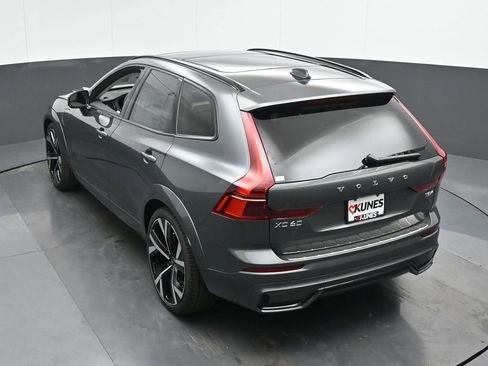 New 2026 Volvo XC60 T8 Ultra image 37