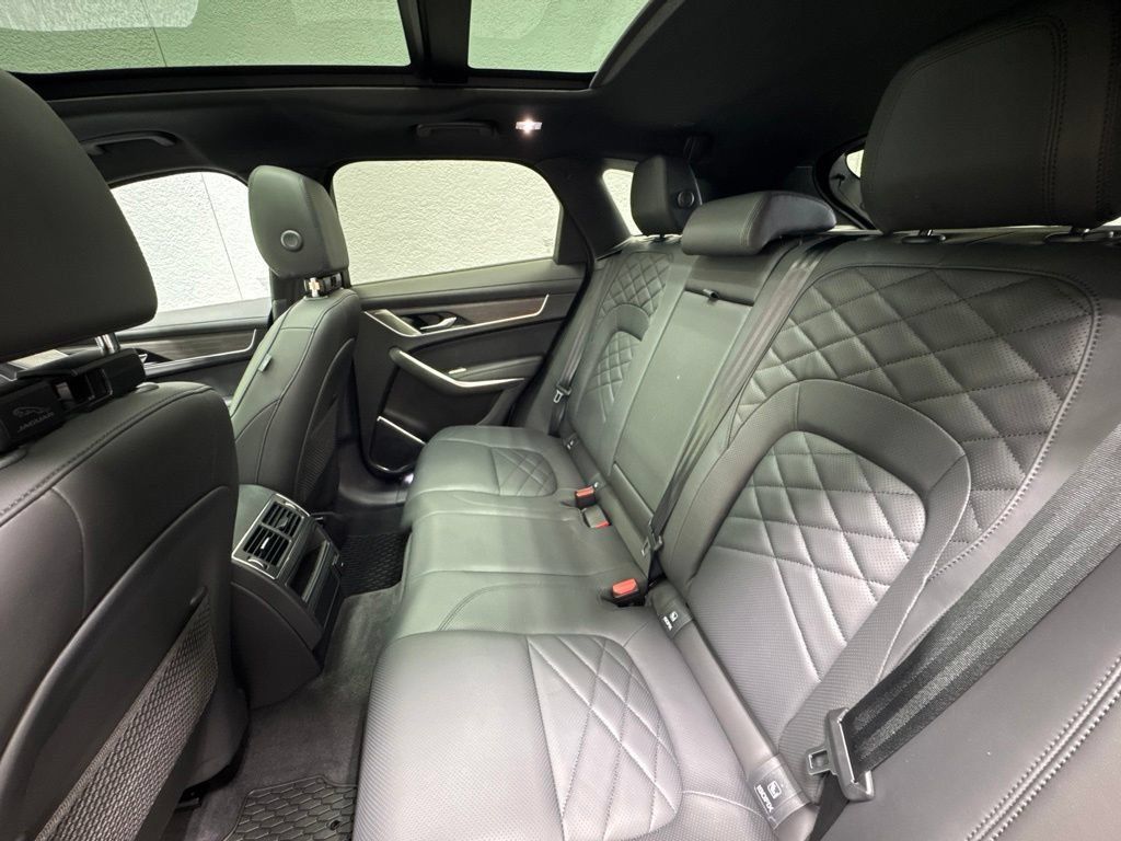 Used 2023 Jaguar F-PACE S AWD/4WD image 22