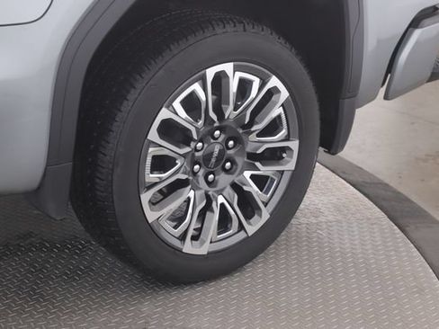 Used 2026 GMC Sierra 1500 Denali Ultimate AWD/4WD image 14