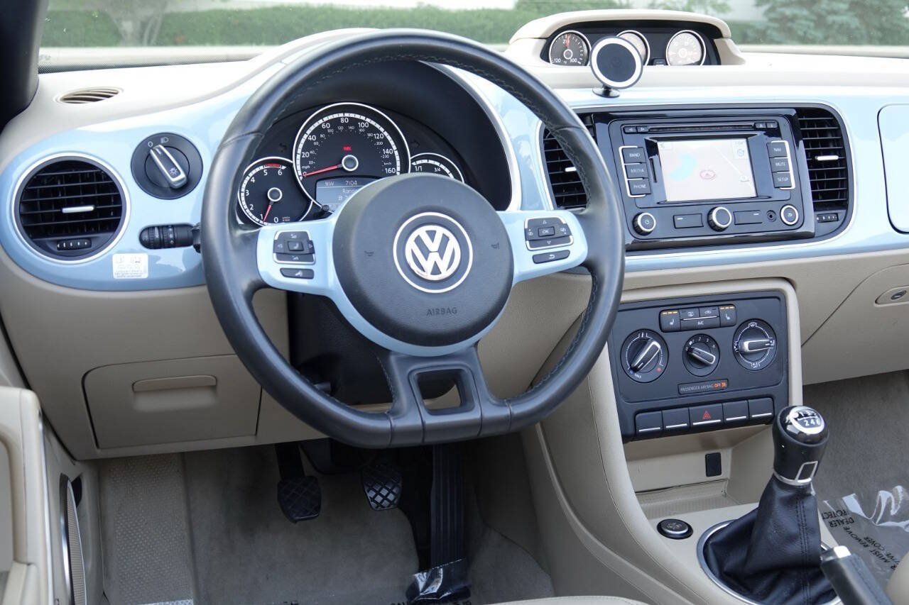 Used 2014 Volkswagen Beetle TDI FWD image 75