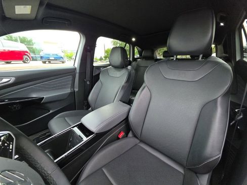 Certified 2023 Volkswagen ID.4 Pro S AWD/4WD image 11
