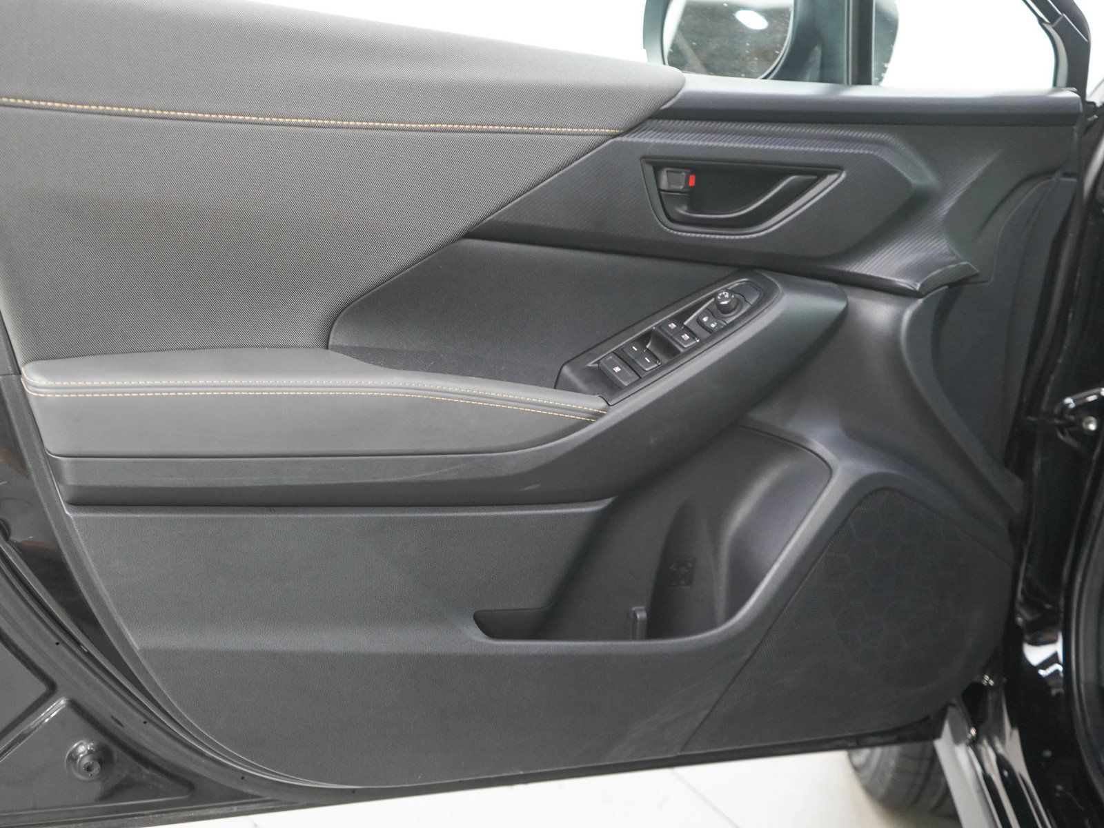 Used 2024 Subaru Crosstrek 2.5i Sport AWD/4WD image 18