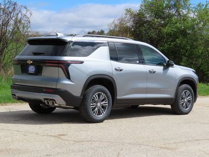 New 2026 Chevrolet Traverse LT