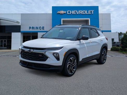 New 2026 Chevrolet TrailBlazer RS w/ Convenience Package FWD image 13