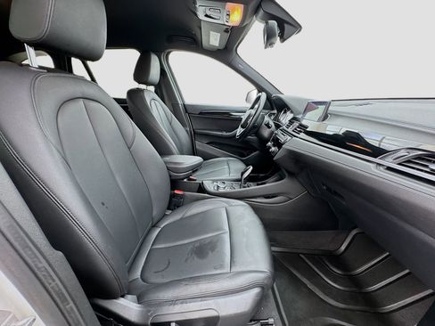 Used 2021 BMW X1 sDrive28i image 19