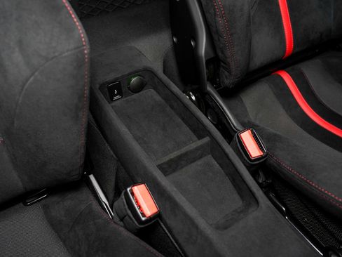 Used 2020 Ferrari 488 Pista Spider image 43