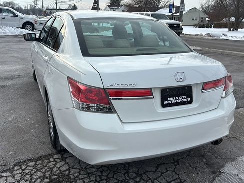 Used 2012 Honda Accord LX image 8