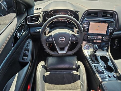 Used 2023 Nissan Maxima SR w/ Sport Mat Group FWD image 19