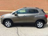 Used 2020 Chevrolet Trax LT w/ LT Convenience Package image 6