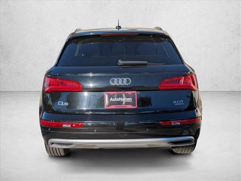 Used 2018 Audi Q5 2.0T Premium Plus w/ Premium Plus Package image 7